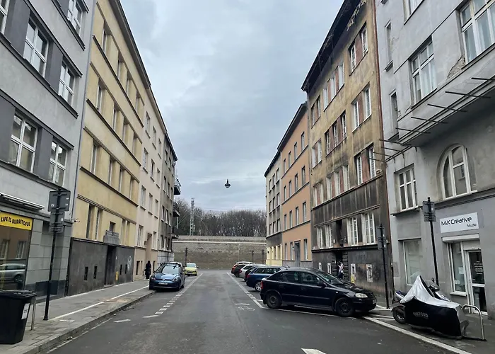Rzeszowska 5 Apt. 3
