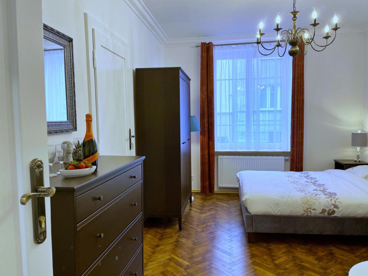 Апартаменти Rzeszowska 5 Apt. 3 Краків