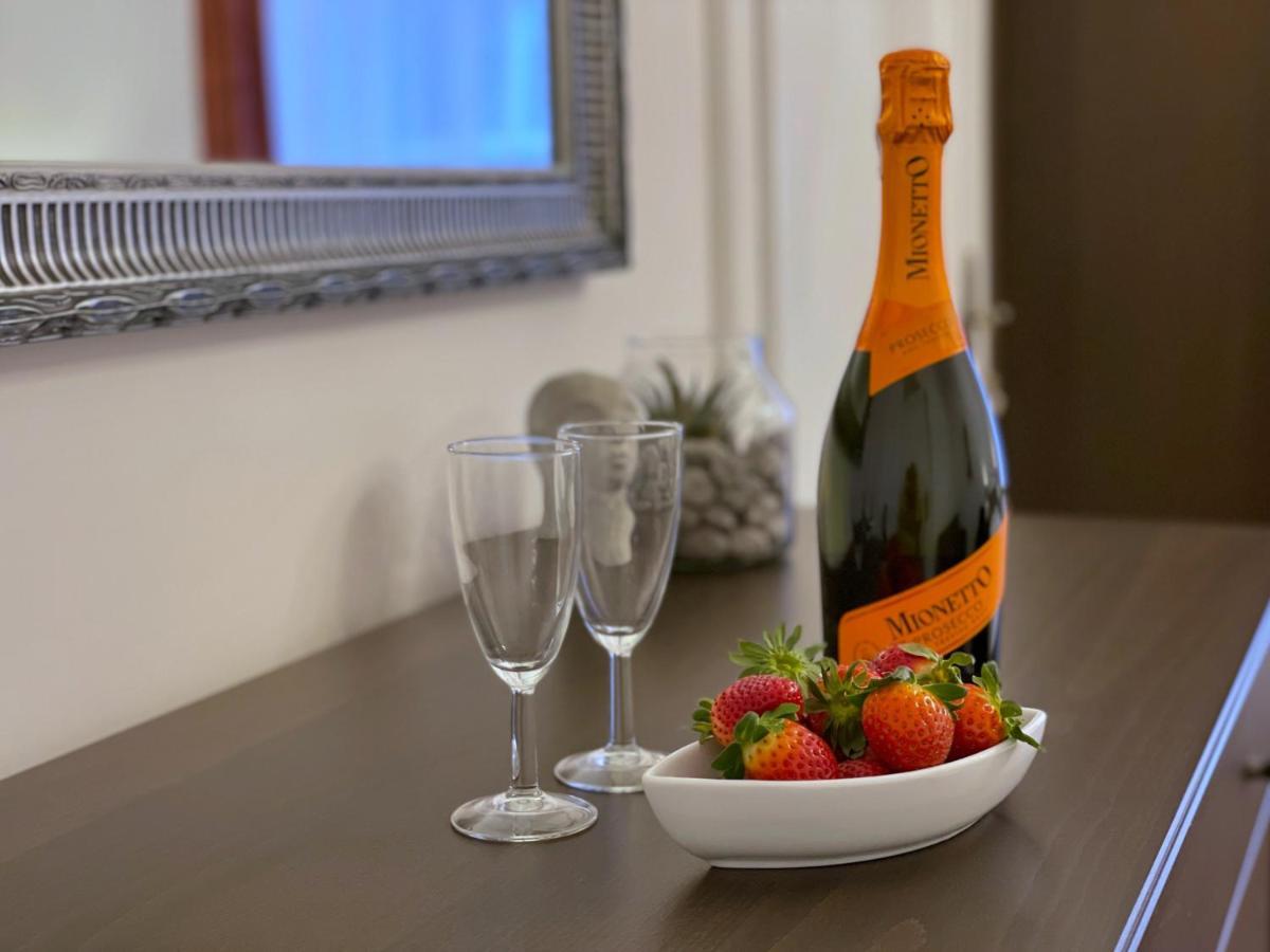 Апартаменти Rzeszowska 5 Apt. 3